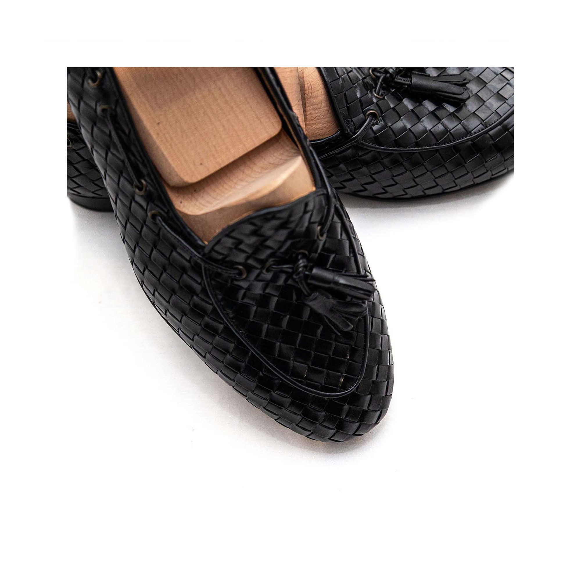 Tassel intrecciato nero